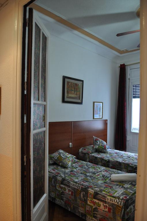 Guest house Helena 2*
